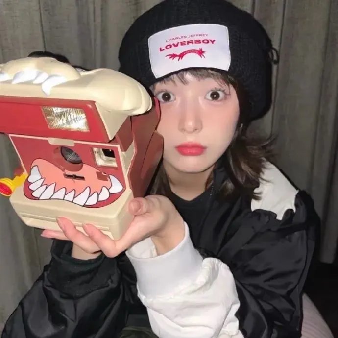 熔岩热恋海报